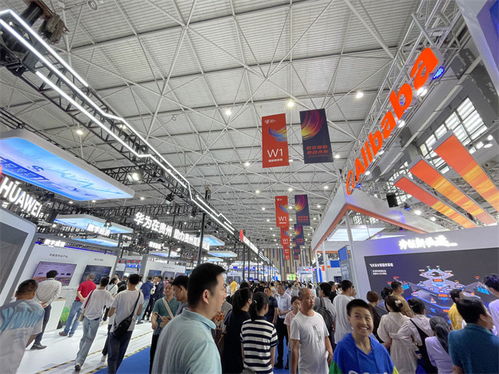 回顾2023数博会 工业智能大数据产品成行业发展重点，数据开发引领新浪潮